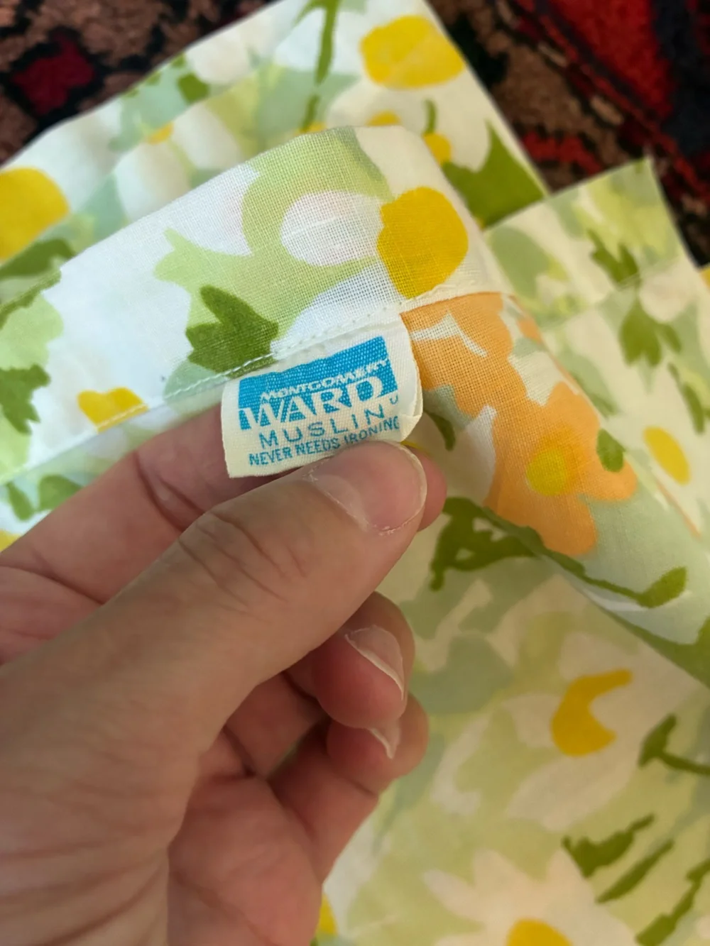 Vintage 70s Montgomery Ward Floral Twin Flat Sheet